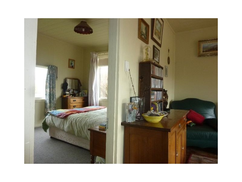 3 Forster Street, Campbell Town TAS 7210