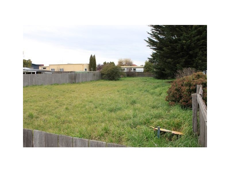 9 Church Street, Campbell Town TAS 7210