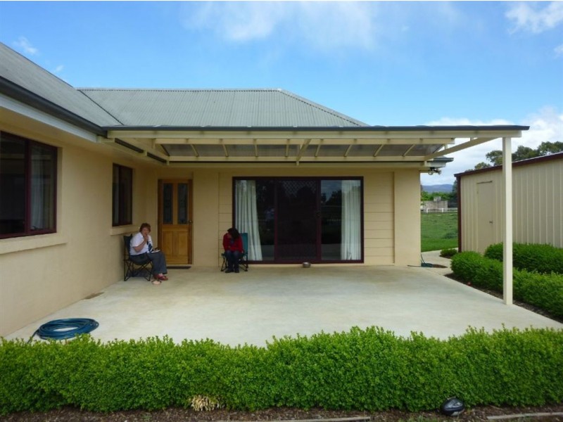 6 Veterans Row, Westbury TAS 7303