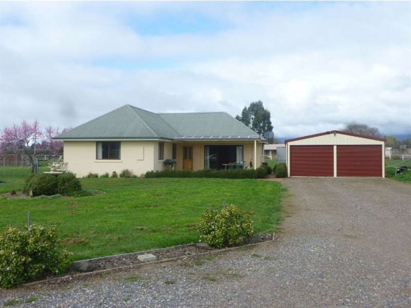 6 Veterans Row, Westbury TAS 7303