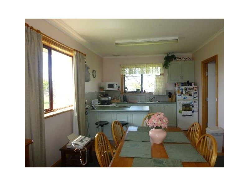 6 Veterans Row, Westbury TAS 7303