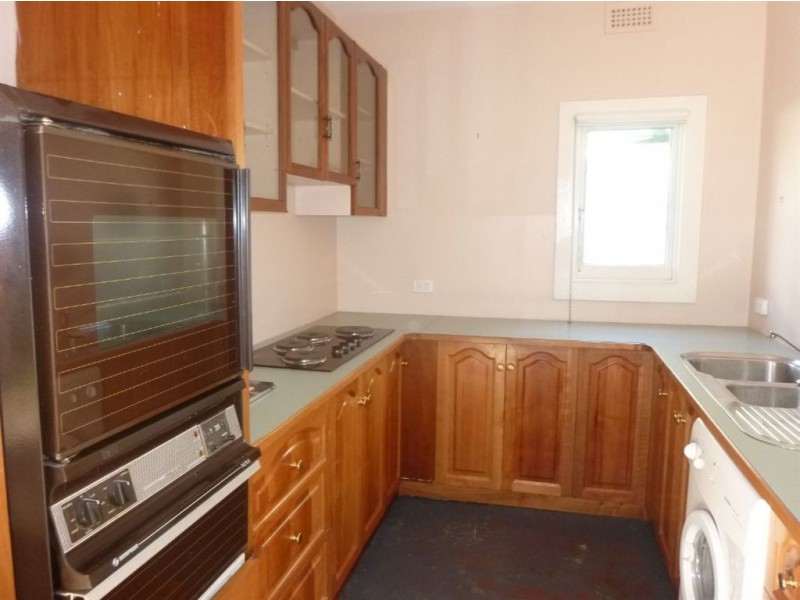 16 Lyttleton Street, Longford TAS 7301