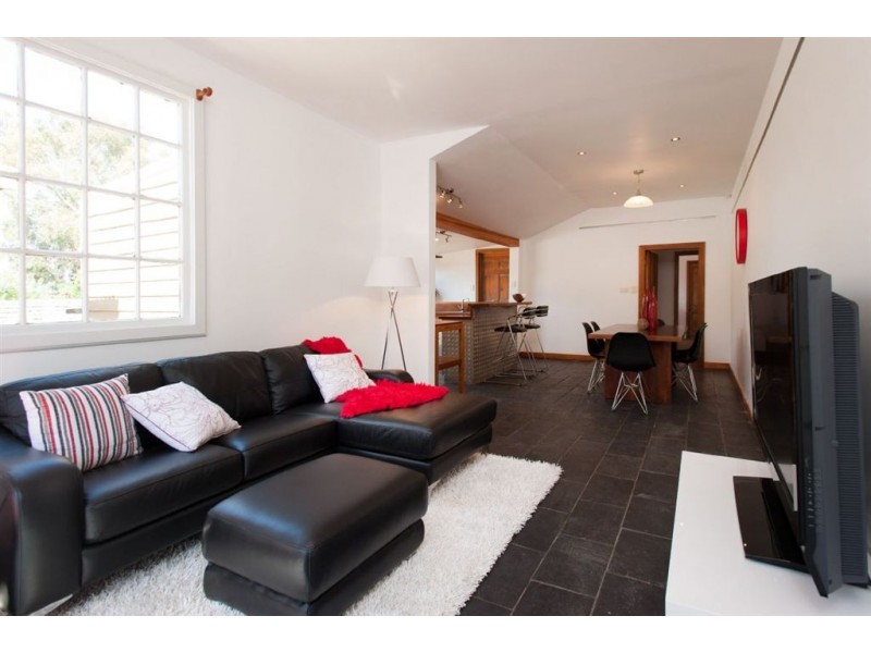 18 Russell Street, Evandale TAS 7212