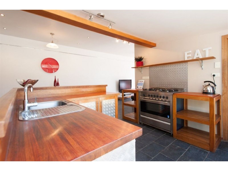 18 Russell Street, Evandale TAS 7212