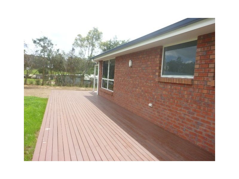 8 Maria Street, Bracknell TAS 7302