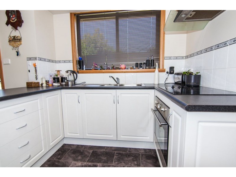 8 High Moor Court, Longford TAS 7301