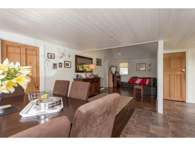 8 Collins Street, Evandale TAS 7212