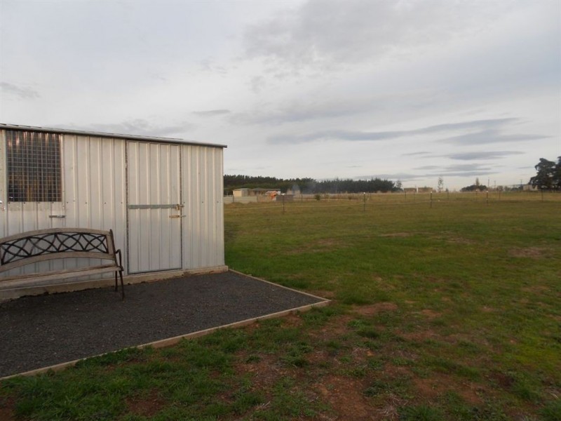 6 Jetson Court, Cressy TAS 7302