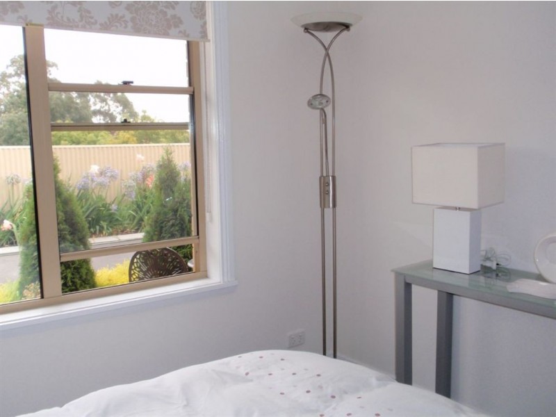 6 Jetson Court, Cressy TAS 7302