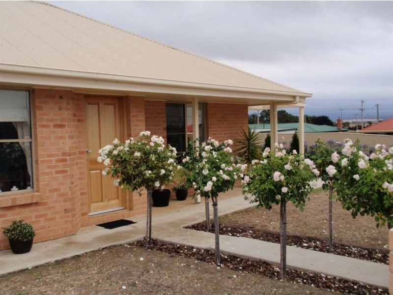 6 Jetson Court, Cressy TAS 7302