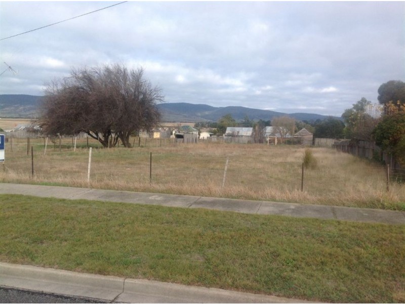 13 Smith Street, Longford TAS 7301