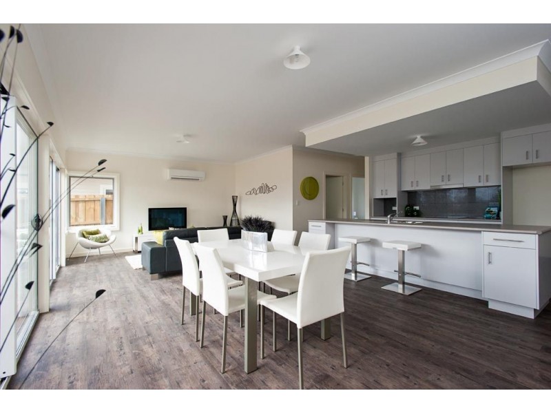 2/24 Lewis Street, Longford TAS 7301