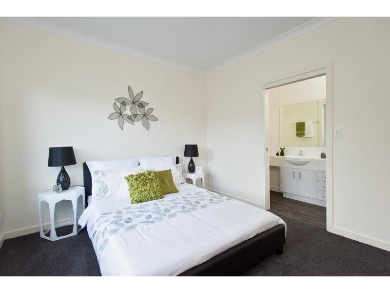 2/24 Lewis Street, Longford TAS 7301