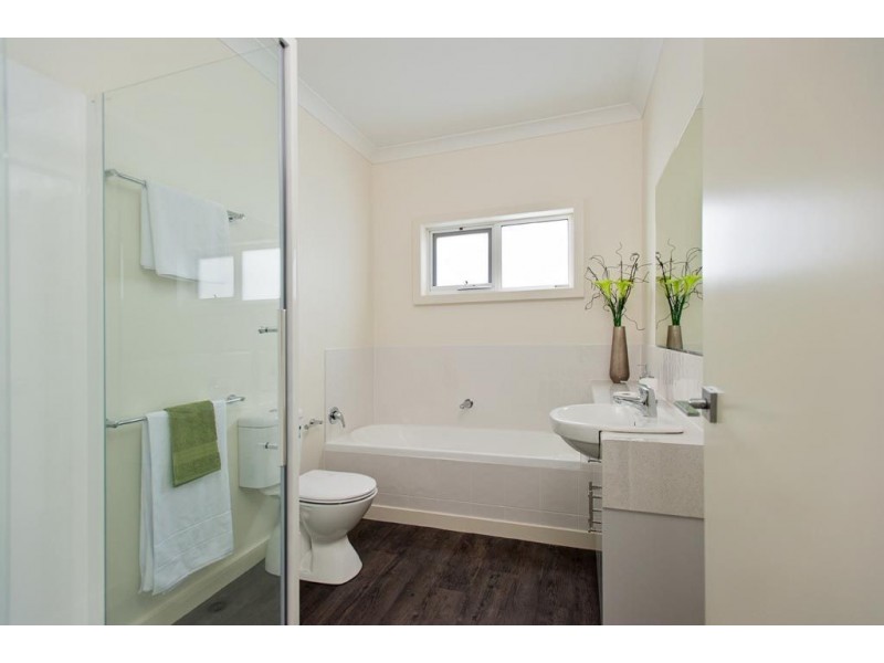 2/24 Lewis Street, Longford TAS 7301