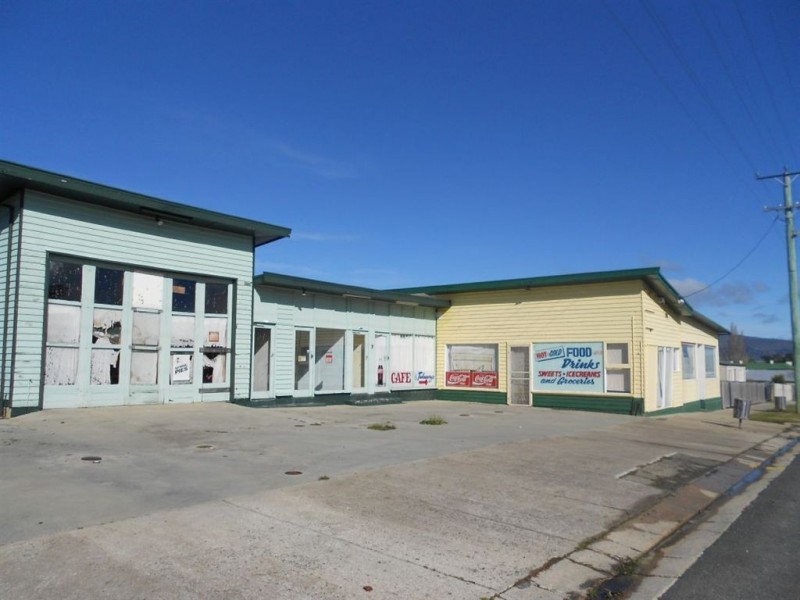 30-32 Falmouth Street, Avoca TAS 7213