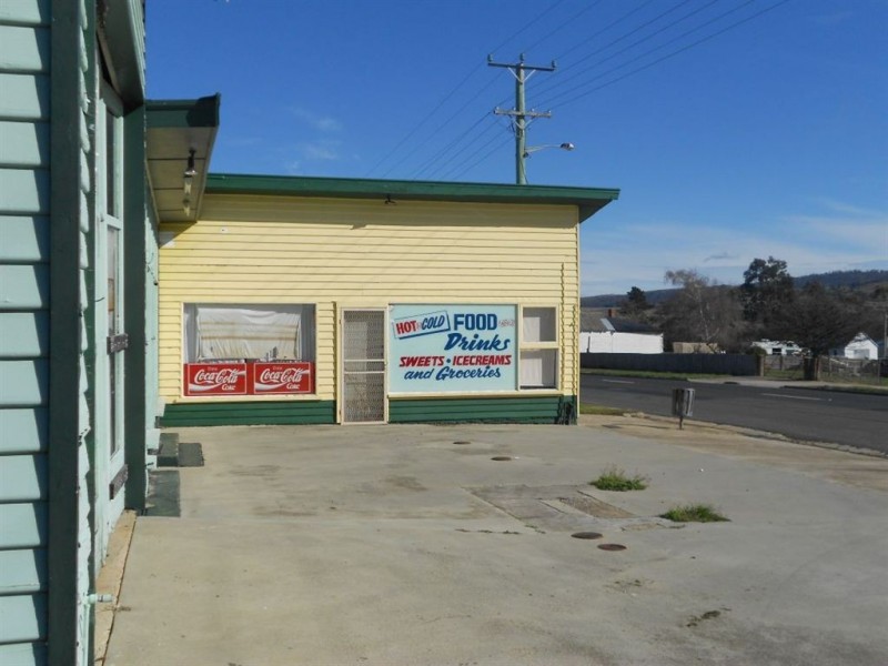 30-32 Falmouth Street, Avoca TAS 7213