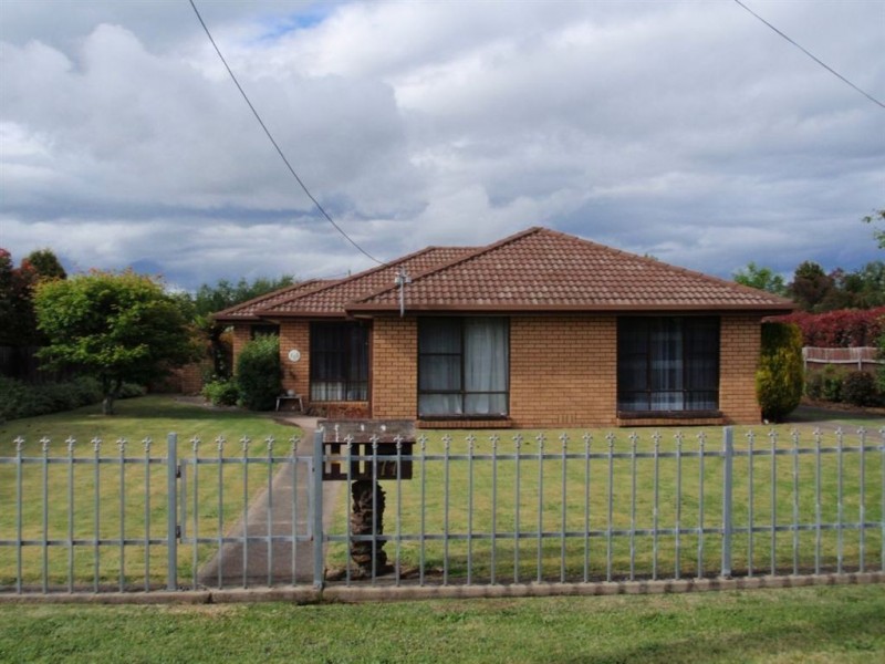 77 Hobhouse Street, Longford TAS 7301