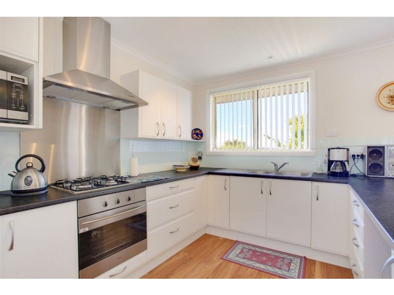 28 Swan Avenue, Longford TAS 7301