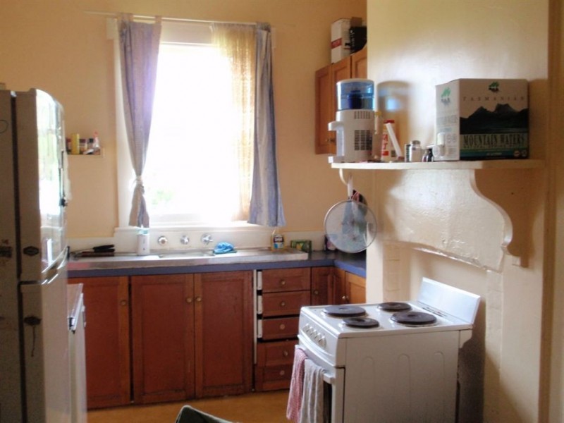 16 Drummond Street, Perth TAS 7300