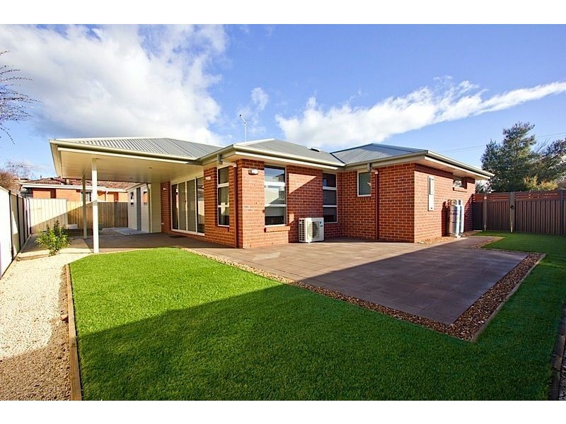 2/77A William Street, Westbury TAS 7303