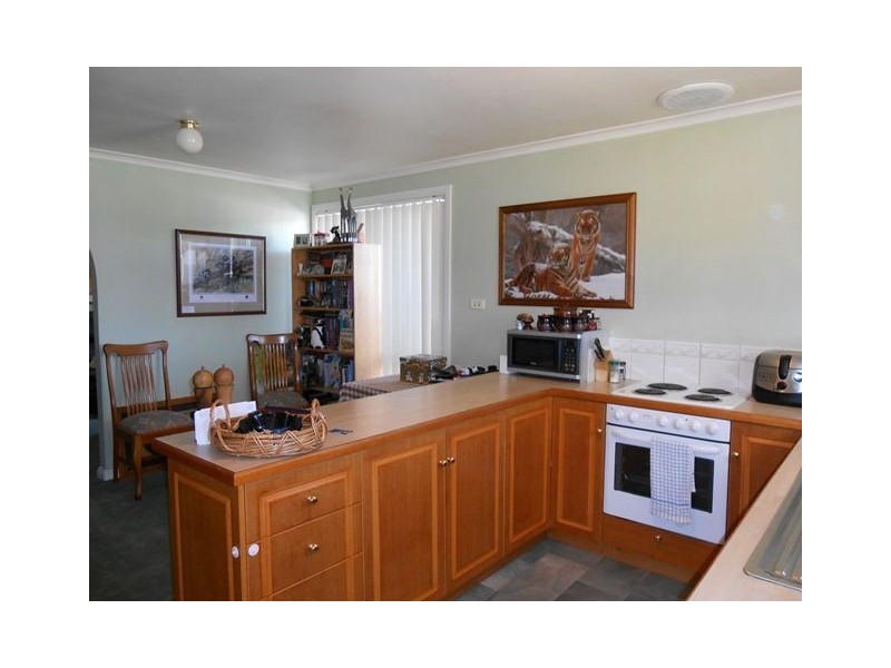 8 Mews Court, Longford TAS 7301
