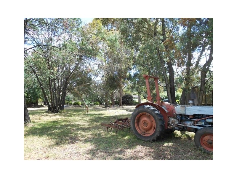 2 Christine Avenue, Devon Hills TAS 7300