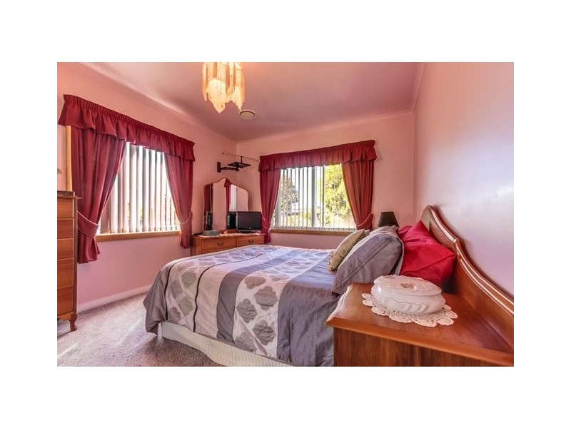 12 Lewis Street, Longford TAS 7301
