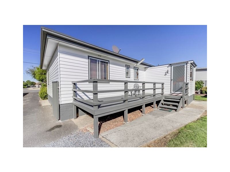 12 Lewis Street, Longford TAS 7301
