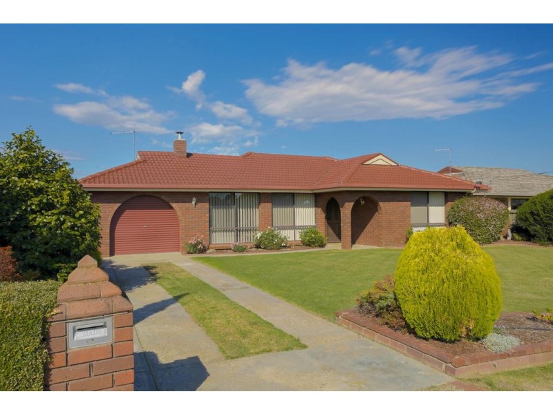 63 Pakenham Street, Longford TAS 7301
