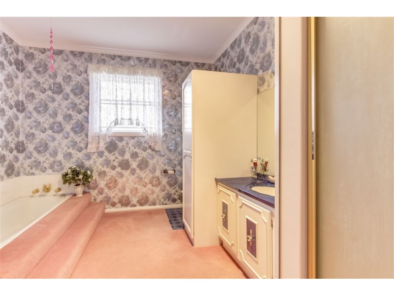 6 Grant Street, Campbell Town TAS 7210