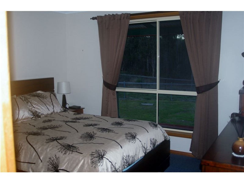 7 Lake View Road, Lake Leake TAS 7210