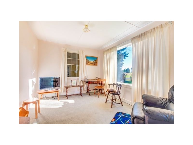 7 West Street, Campbell Town TAS 7210