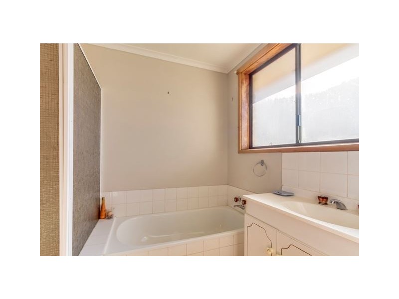 19 Torlesse Street, Campbell Town TAS 7210