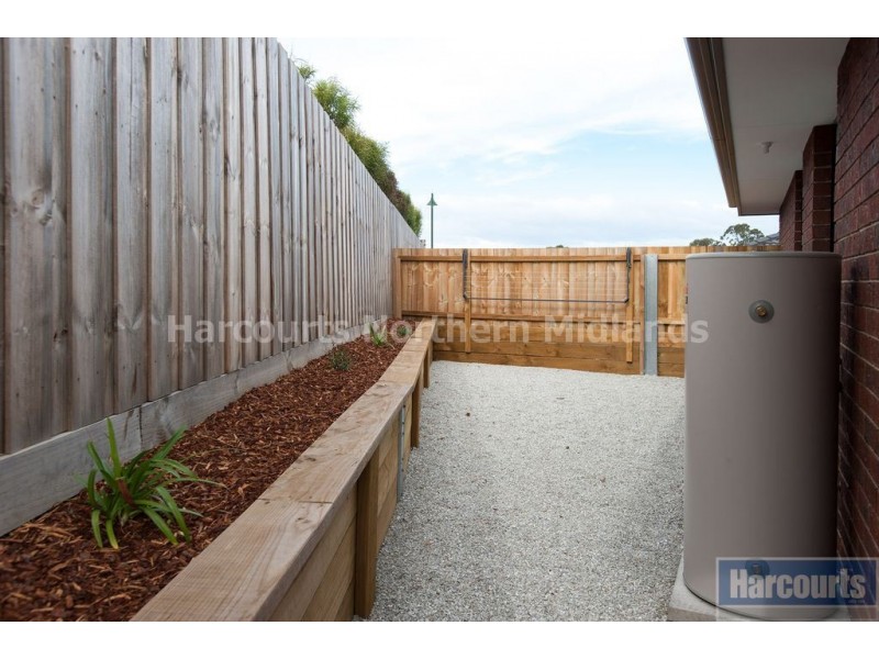 8 Opal Place, Perth TAS 7300