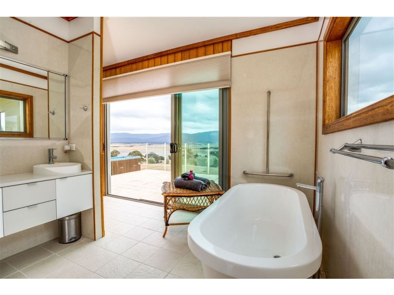 976 Auburn Road, Ross TAS 7209