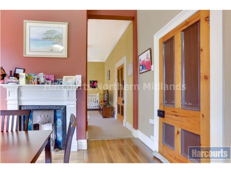 78 Main Street, Cressy TAS 7302