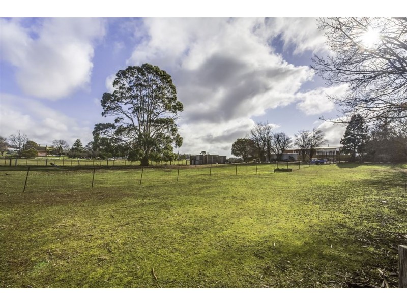 2 East Street, Campbell Town TAS 7210