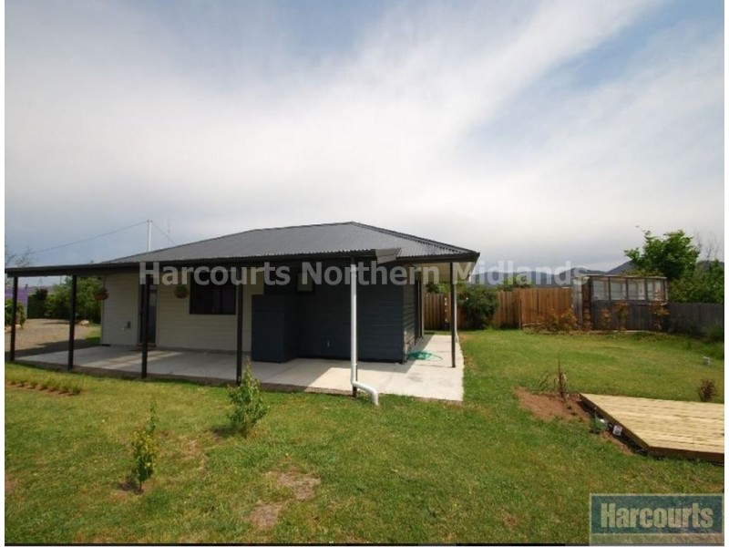 15 Gray Street, Avoca TAS 7213
