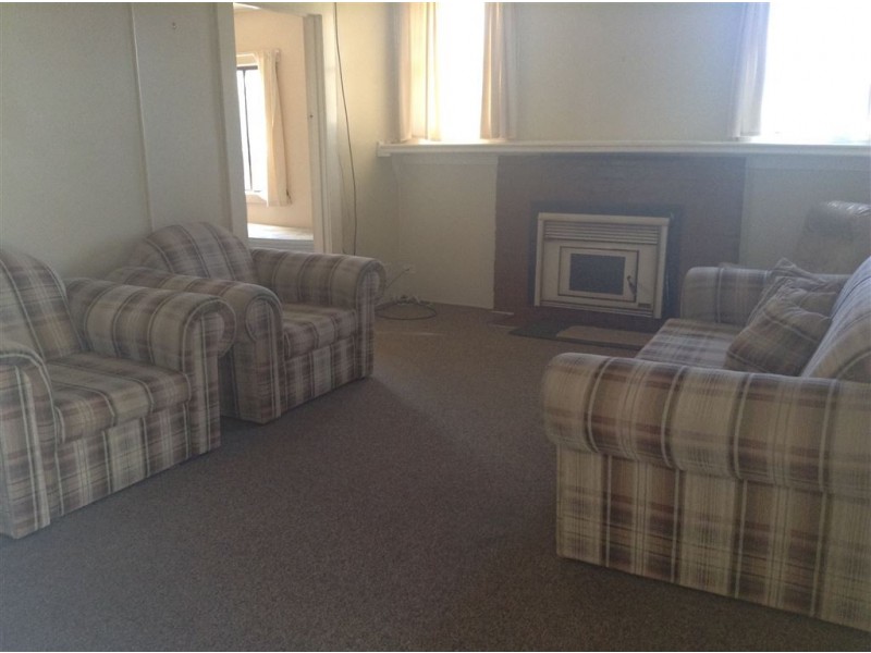 4 Badajos, Ross TAS 7209