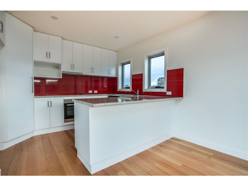 2/49a Cambock Lane East, Evandale TAS 7212