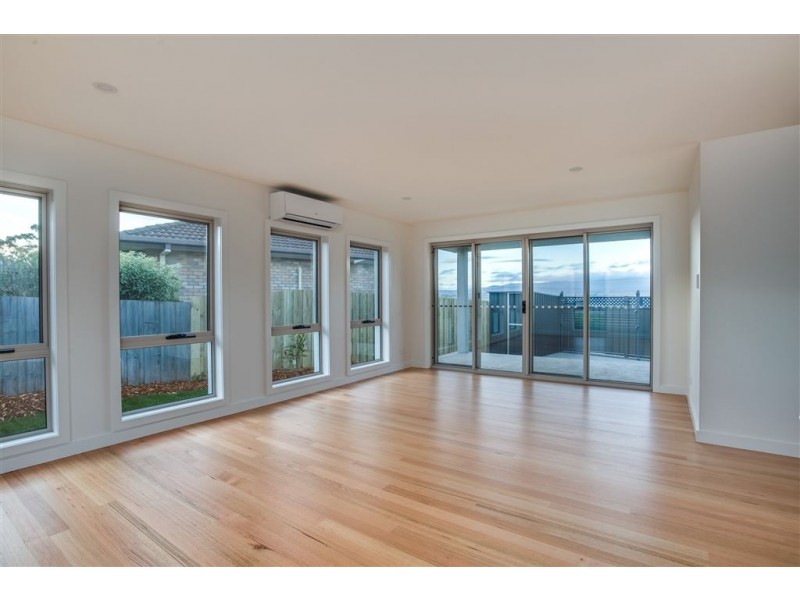 2/49a Cambock Lane East, Evandale TAS 7212