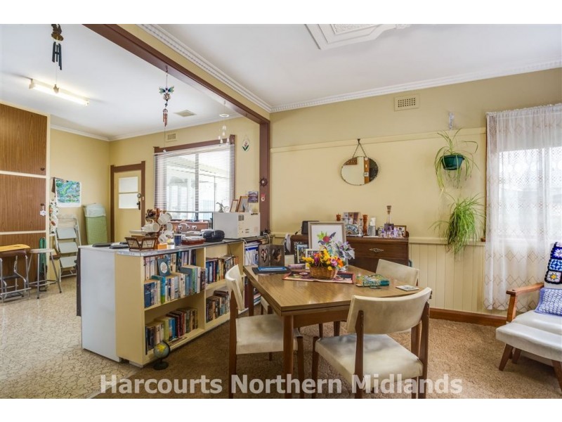 11 Charles Street, Cressy TAS 7302