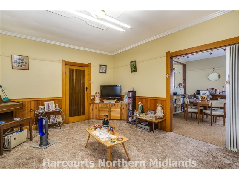 11 Charles Street, Cressy TAS 7302