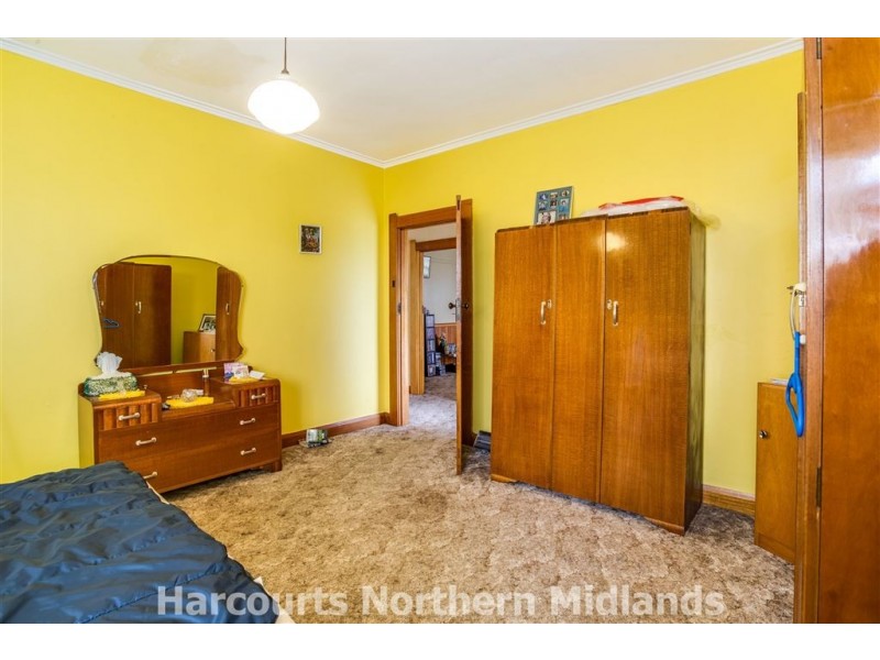 11 Charles Street, Cressy TAS 7302