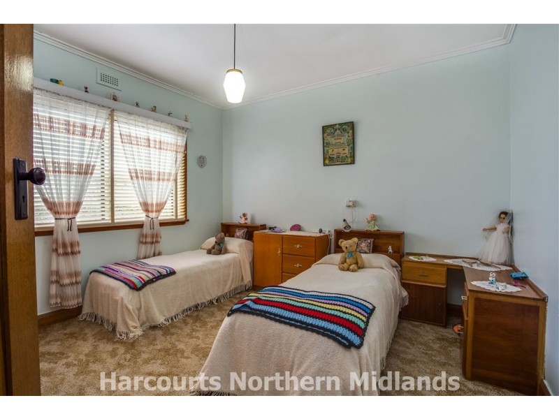 11 Charles Street, Cressy TAS 7302