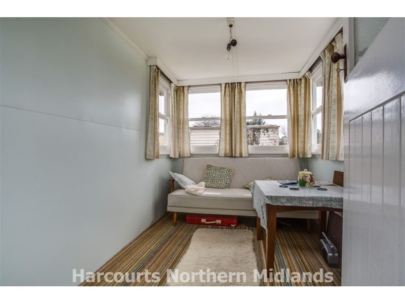 11 Charles Street, Cressy TAS 7302