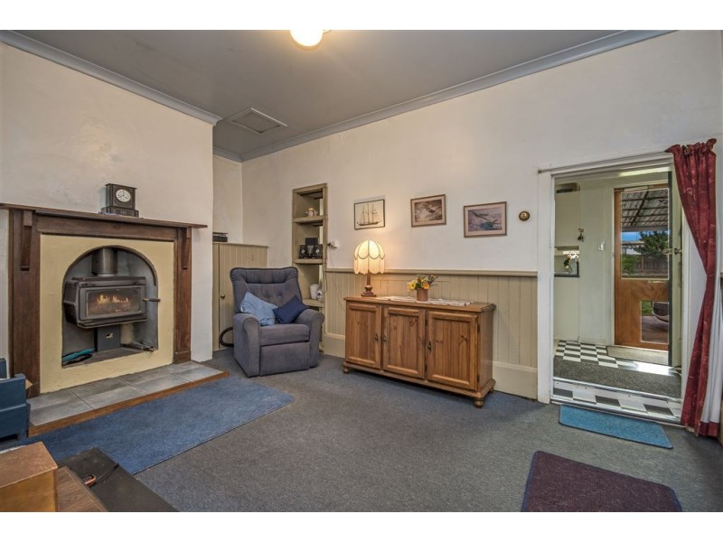 7 Church Street, Campbell Town TAS 7210
