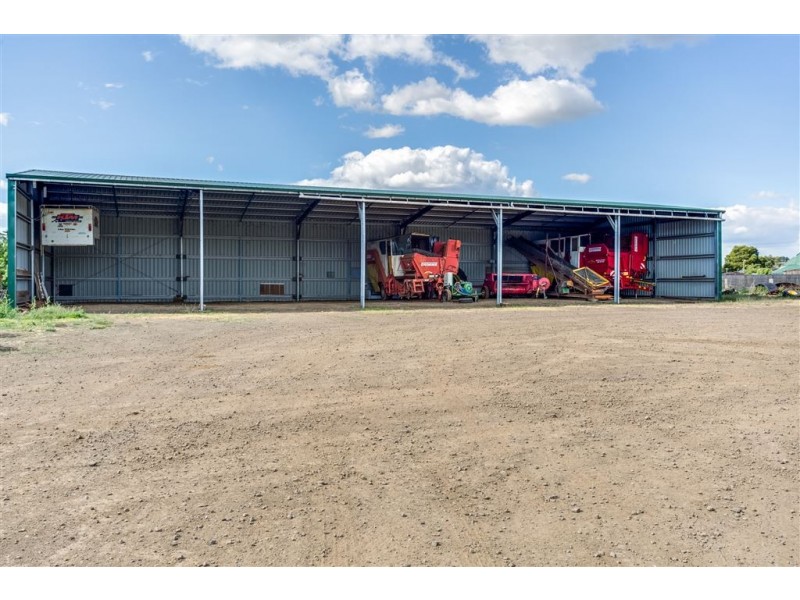 13 Charles Street, Cressy TAS 7302