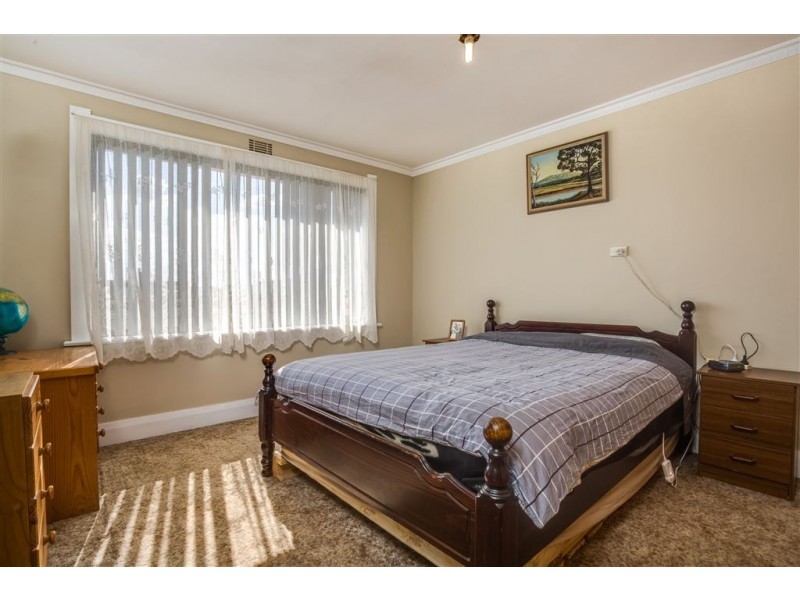 13 Charles Street, Cressy TAS 7302