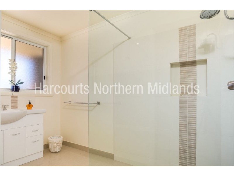 6 Horne Street, Longford TAS 7301